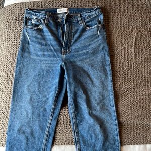 Abercrombie and Fitch Ultra High Rise Ankle Straight Women’s Jeans